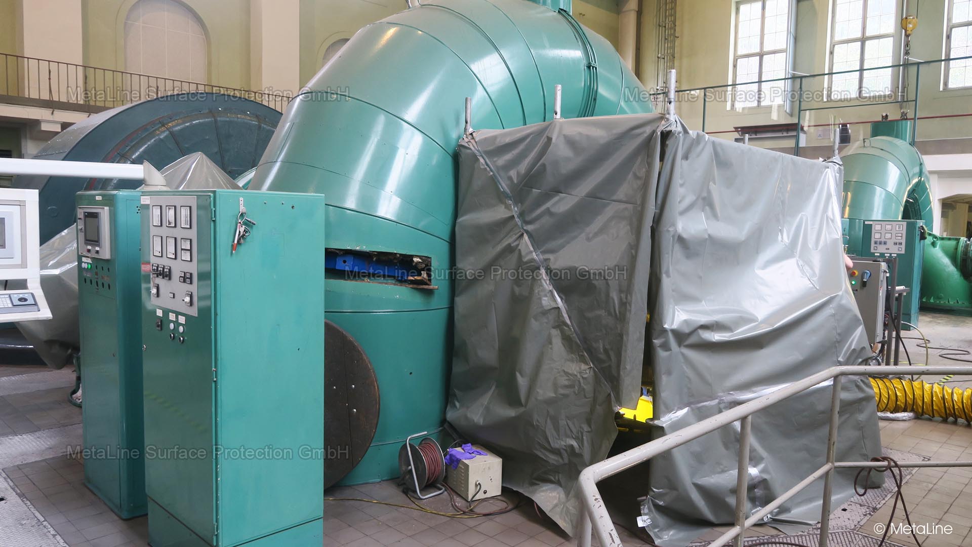 <!-- START: ConditionalContent --> Hydroelectric power plant, Francis turbine, guide vane, casing <!-- END: ConditionalContent -->   <!-- START: ConditionalContent --><!-- END: ConditionalContent -->   <!-- START: ConditionalContent --><!-- END: ConditionalContent --> <!-- START: ConditionalContent --><!-- END: ConditionalContent --> 